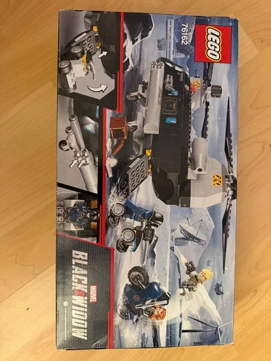 NEW/UNOPENED - LEGO x Marvel Black Widow - Picture 2 of 2